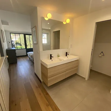 Villa La Du Peu Des Hommes